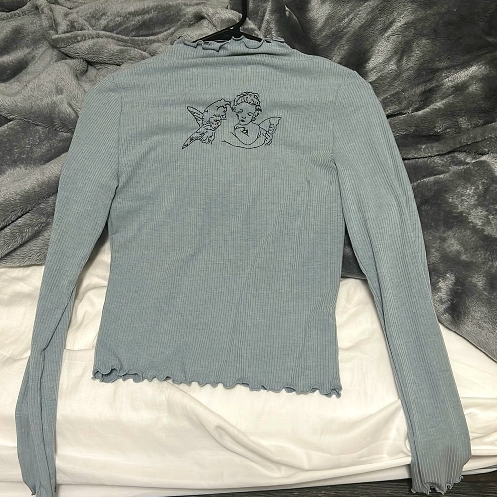 Blue graphic shirt